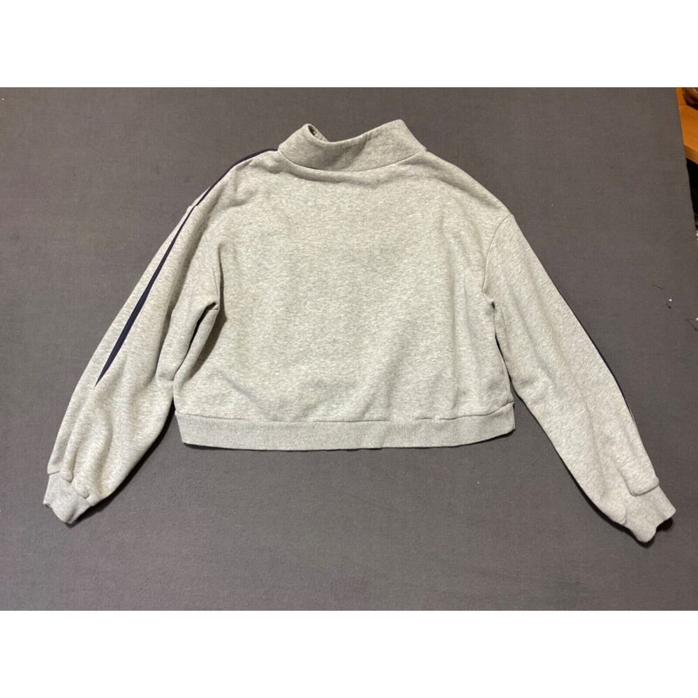 H&M Divided Manhattan USA Gray Cropped Sweater 1/4 Zip Size L Collared - flaw - Picture 2 of 5
